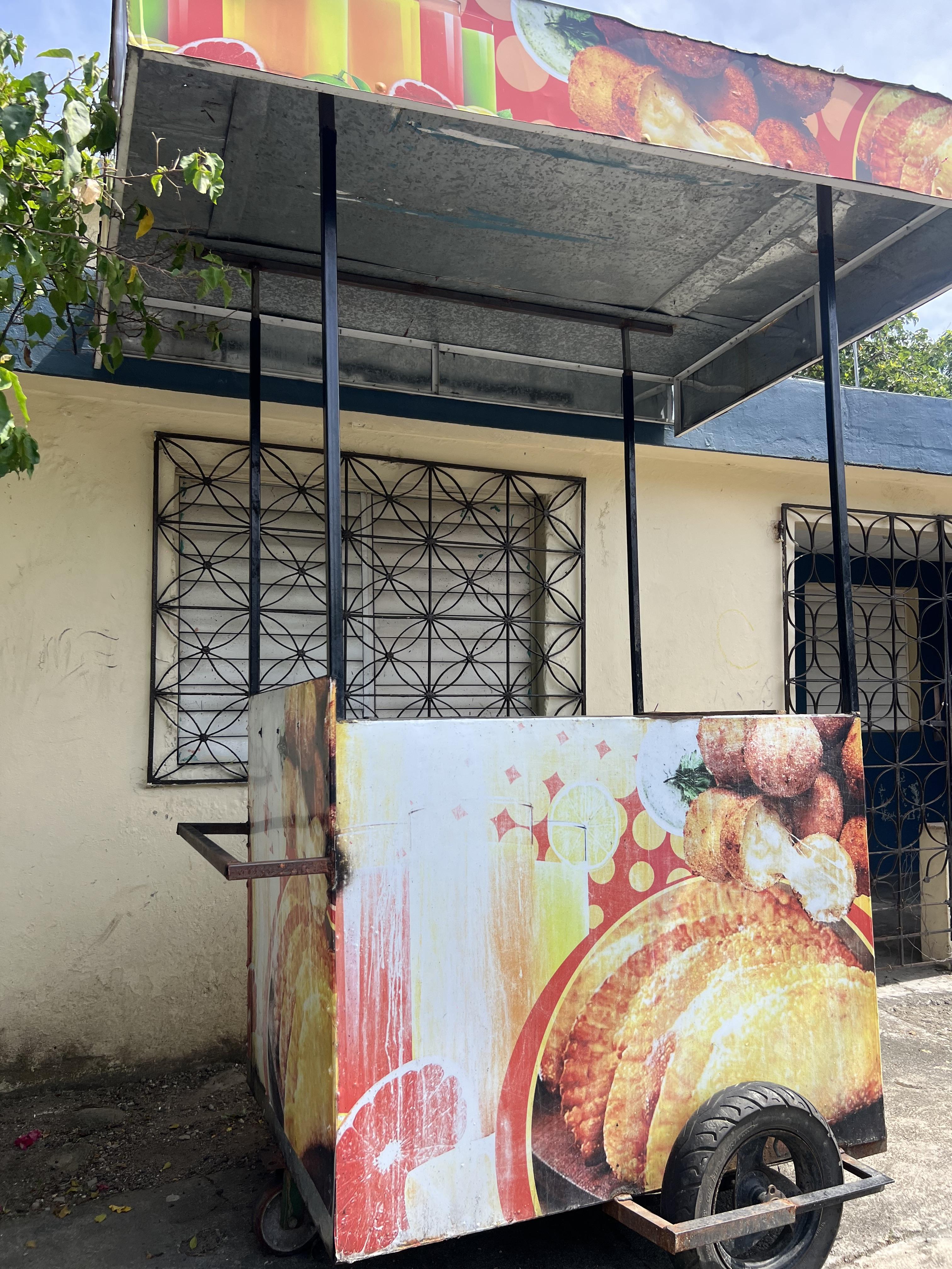 Se vende carrito de empanadas o fritura  en Monseñor Nouel Foto 7314733-2.jpg