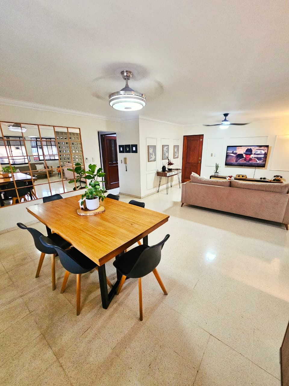 De Oportunidad! Apartamento en Nuevo Arroyo Hondo  Foto 7314925-2.jpg
