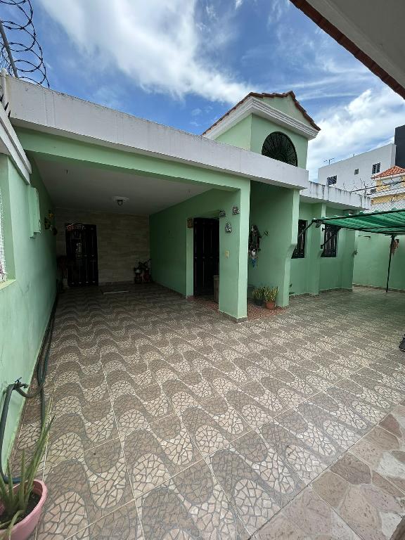 HERMOSA CASA DE 4 HABITACIONES Y 2 BAÑOS EN PRADO ORIENTAL. EXCELENTE  Foto 7315057-13.jpg