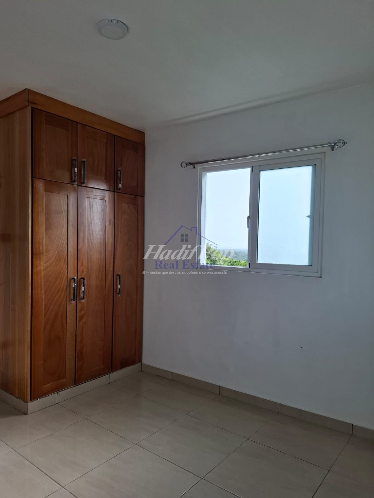 APARTAMENTO CON HERMOSA VISTA EN RENTA  Foto 7315113-2.jpg