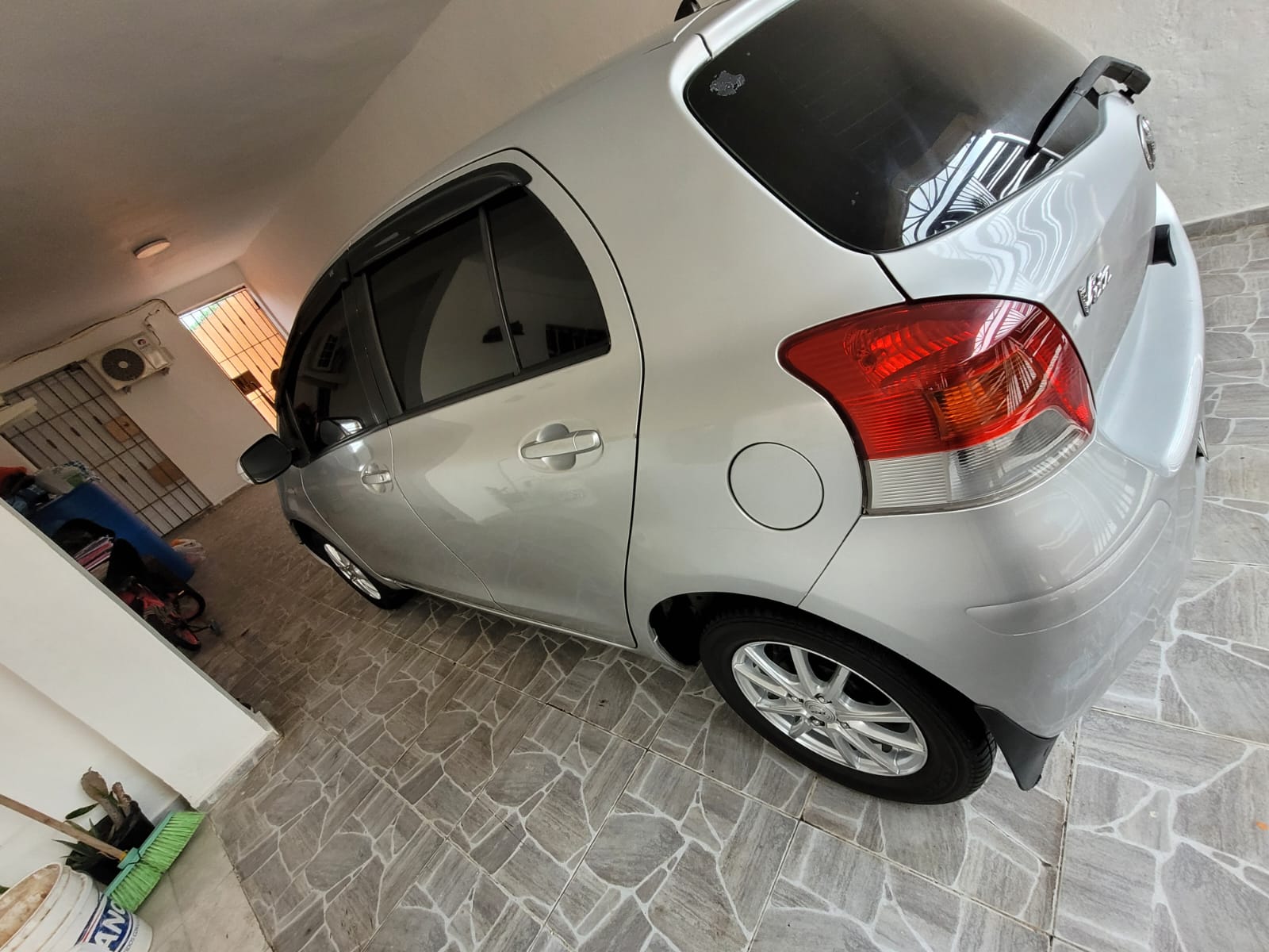 Toyota Vitz 2009 Foto 7315243-3.jpg