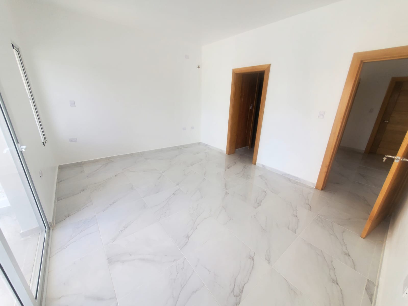 Vendo Exclusivo Apto de 3 HABS. 137 Mts.2 en URB. TORRE ALTA de Puerto Foto 7315510-8.jpg