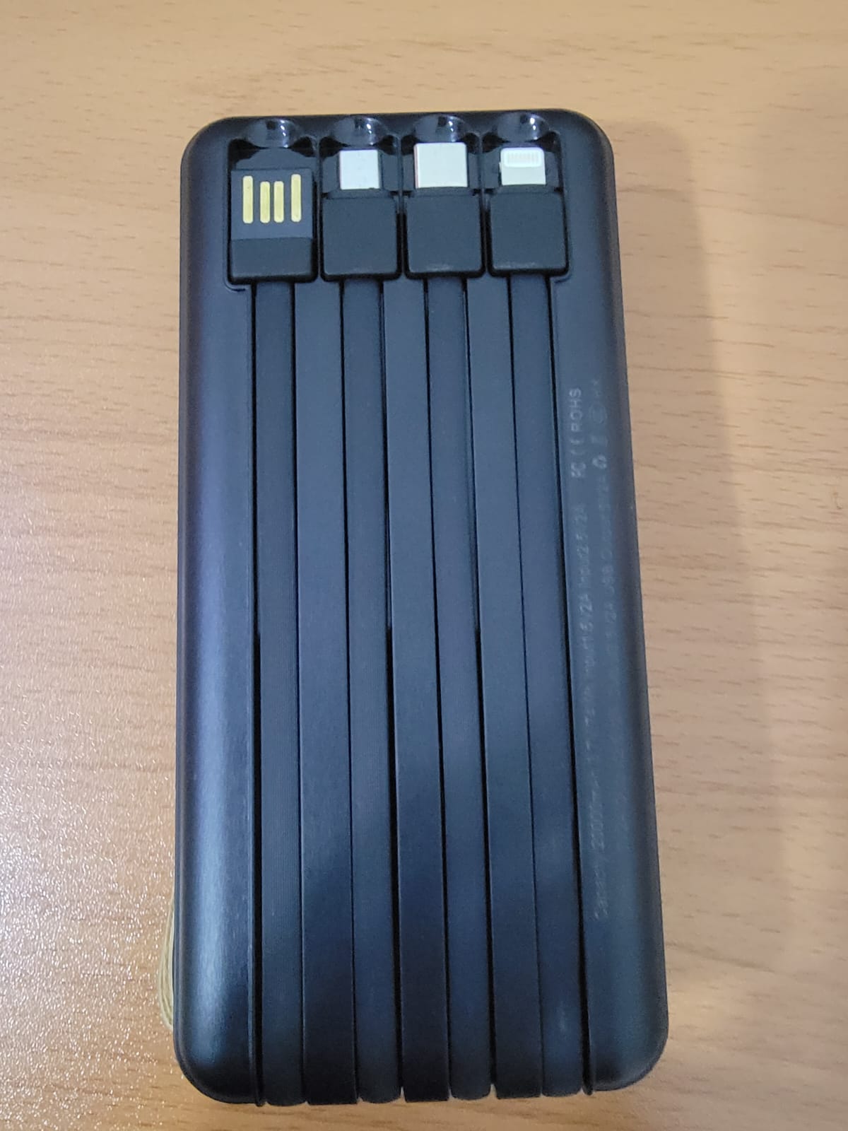 Cargador Portátil Solar AP-220 para Celulares y Dispositivos USB Foto 7315696-3.jpg