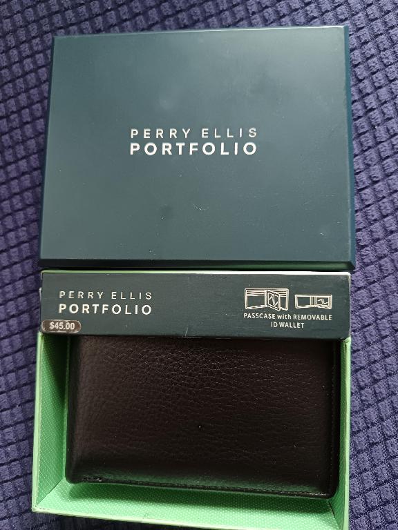Cartera de hombre Perry Ellis Portafolio Nueva en su caja 2500 pesos Foto 7315773-1.jpg