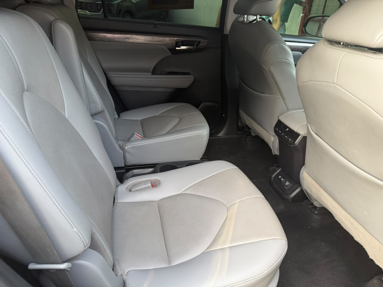 toyota hilnader 2022 hibrida  Foto 7315786-9.jpg