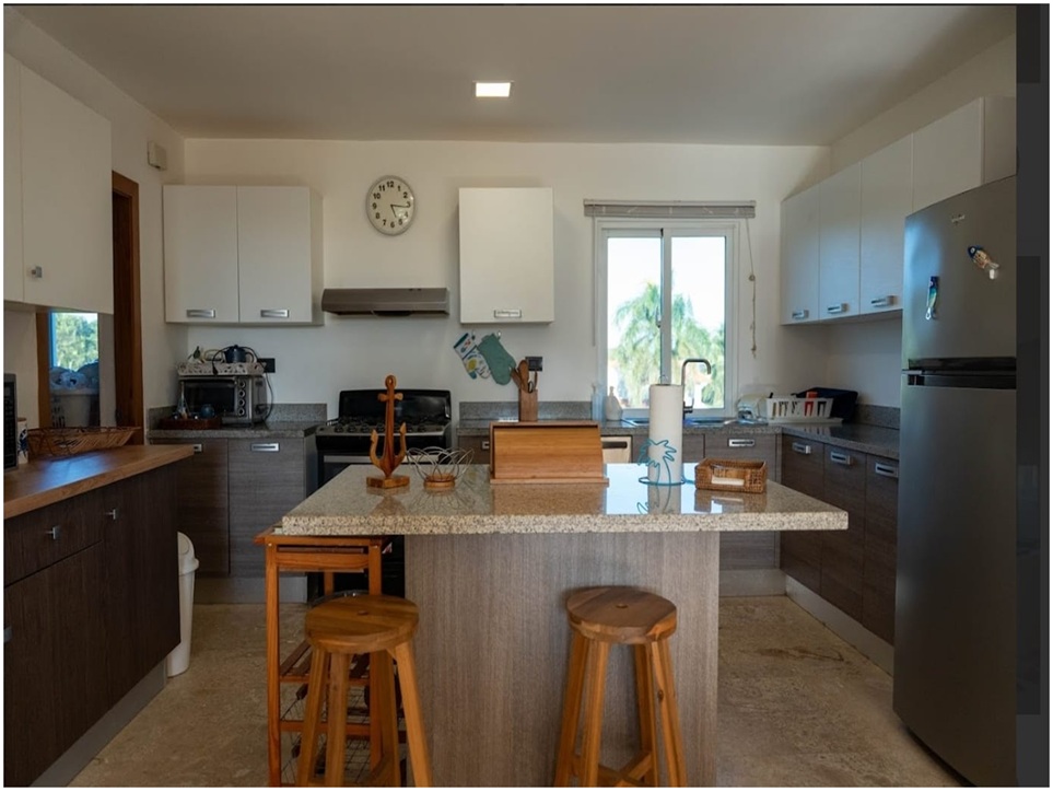 SE VENDE PENTHOUSE de LUJO AMUEBLADO en Metro Country Club JUAN DOLIO  Foto 7316000-6.jpg