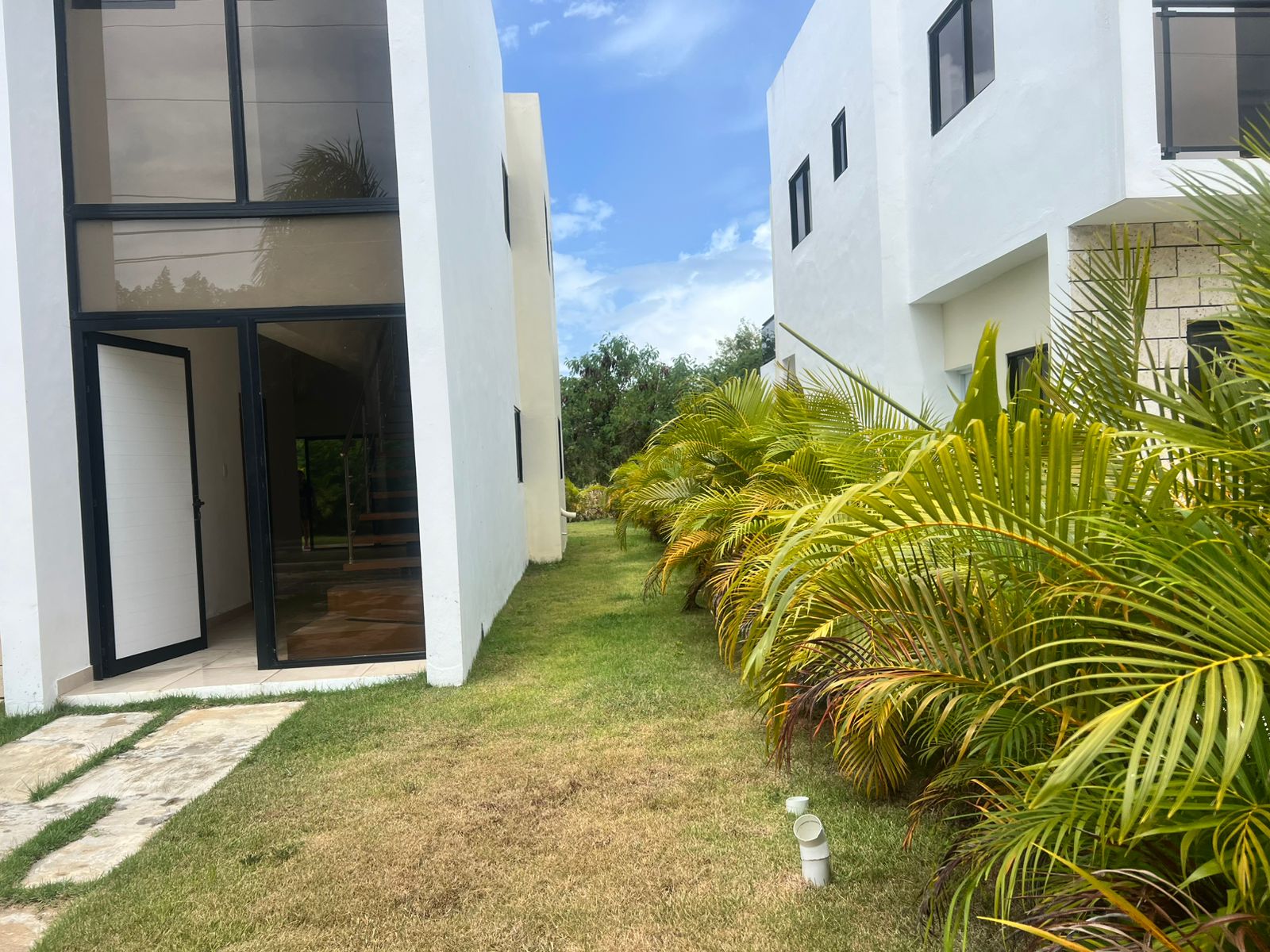 Casa en Venta o Alquiler en Residencial Don Pablo Bavaro  Foto 7316234-10.jpg