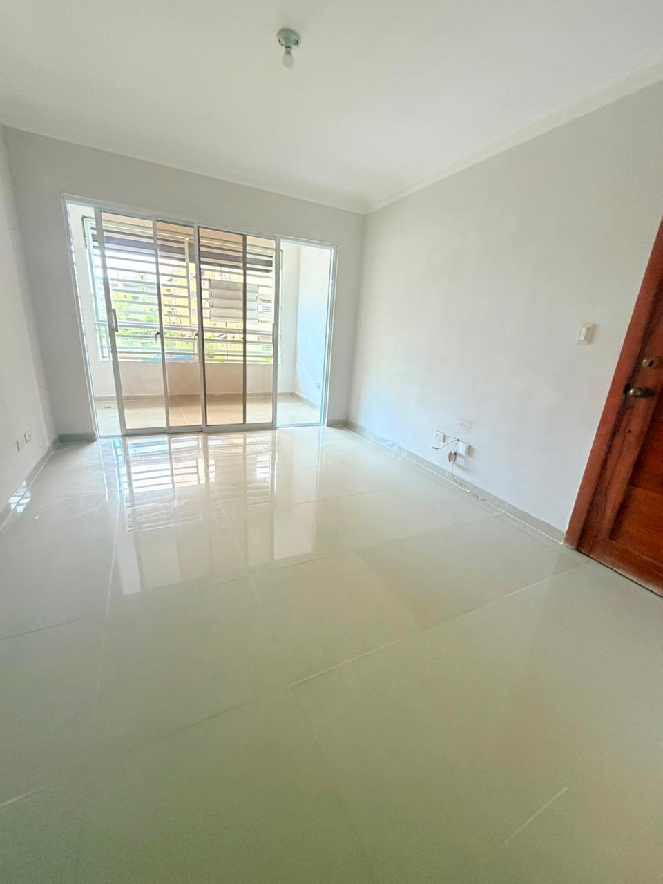 Alquiler de inmueble en San Isidro. Foto 7316303-1.jpg