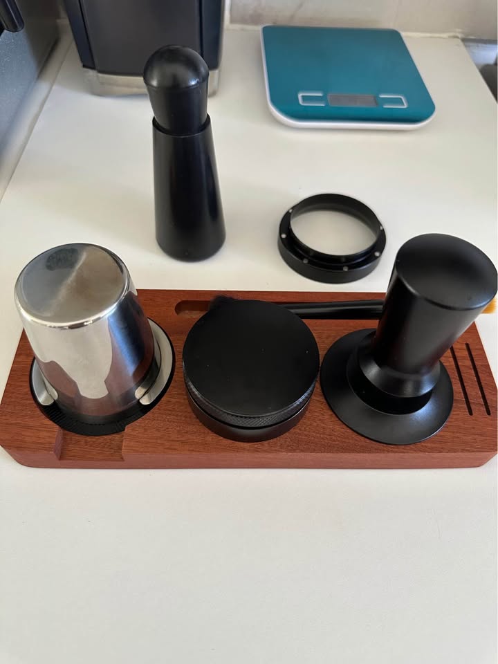 GAGGIA Clasic Pro Deluxe - Maquina de Café Expreso de nivel profesiona Foto 7316341-3.jpg
