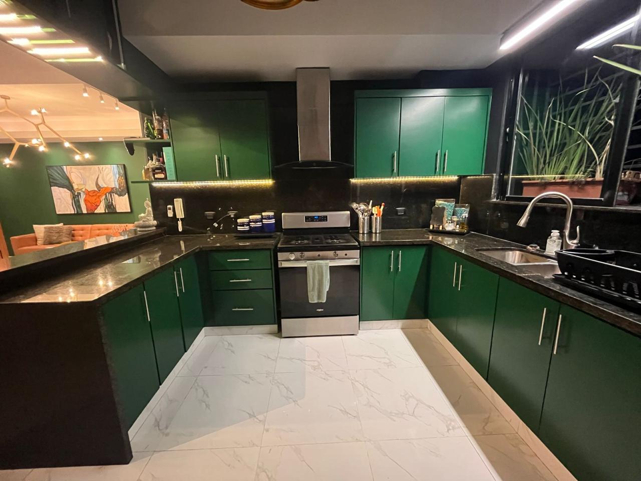 Alquiler de Apartamento Amueblado en Mirador Sur Santo Domingo. Foto 7316345-3.jpg