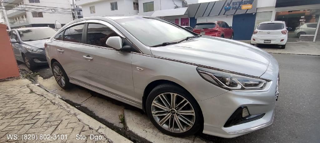 Hyundai Sonata New Rise 2020 poco uso Foto 7316490-1.jpg