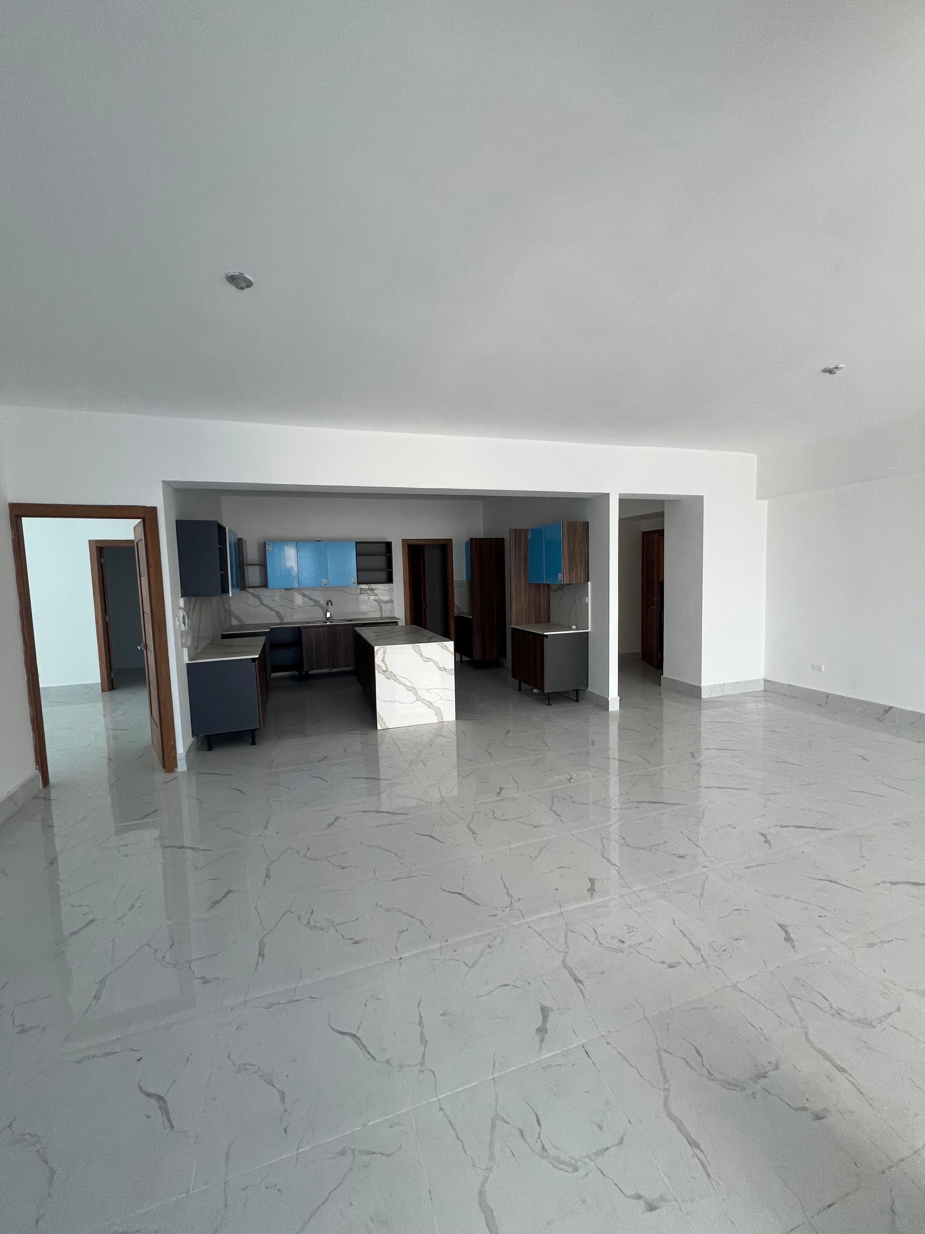 Apartamento en Venta en Torre de lujo en la Sarasota Foto 7316556-3.jpg