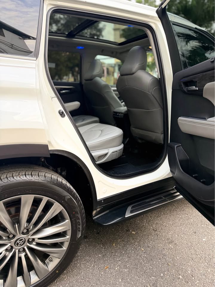 TOYOTA HIGHLANDER PLATINUM 2020  CLEAN CARFAX  POCAS MILLAS  TECHO PAN Foto 7316663-9.jpg
