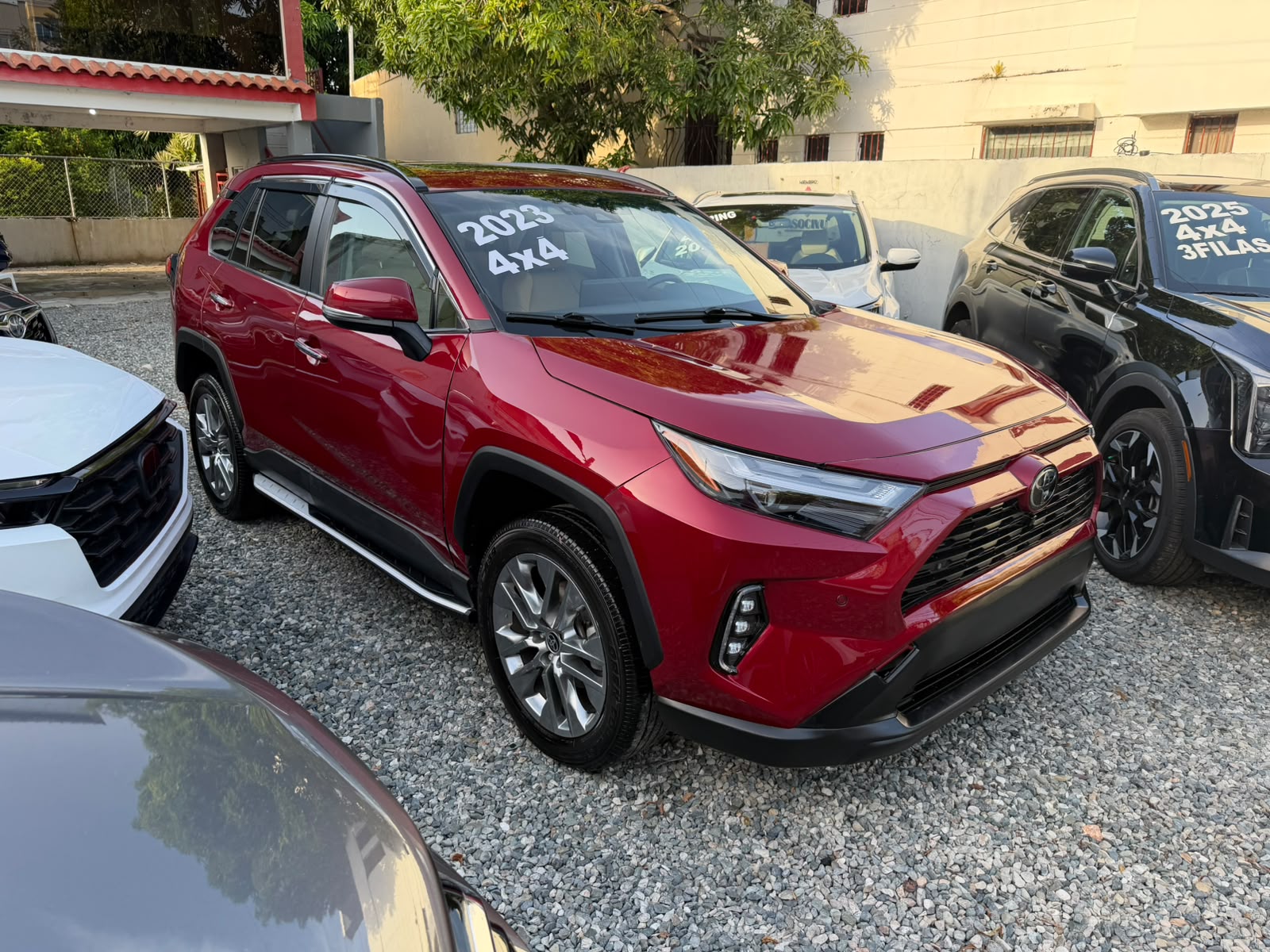 toyota rav4 2023 limited  Foto 7316792-3.jpg