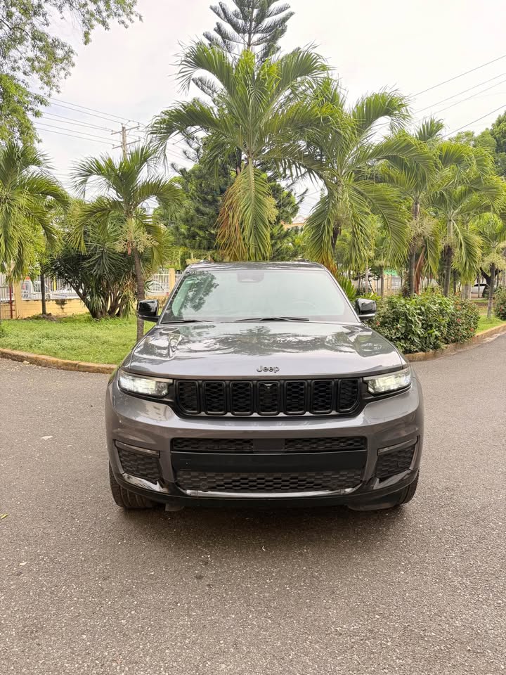 JEEP GRAND CHEROKEE LIMITED L 2022  4x4 TECHO PANORAMICO 3 FILAS DE AS Foto 7316811-7.jpg