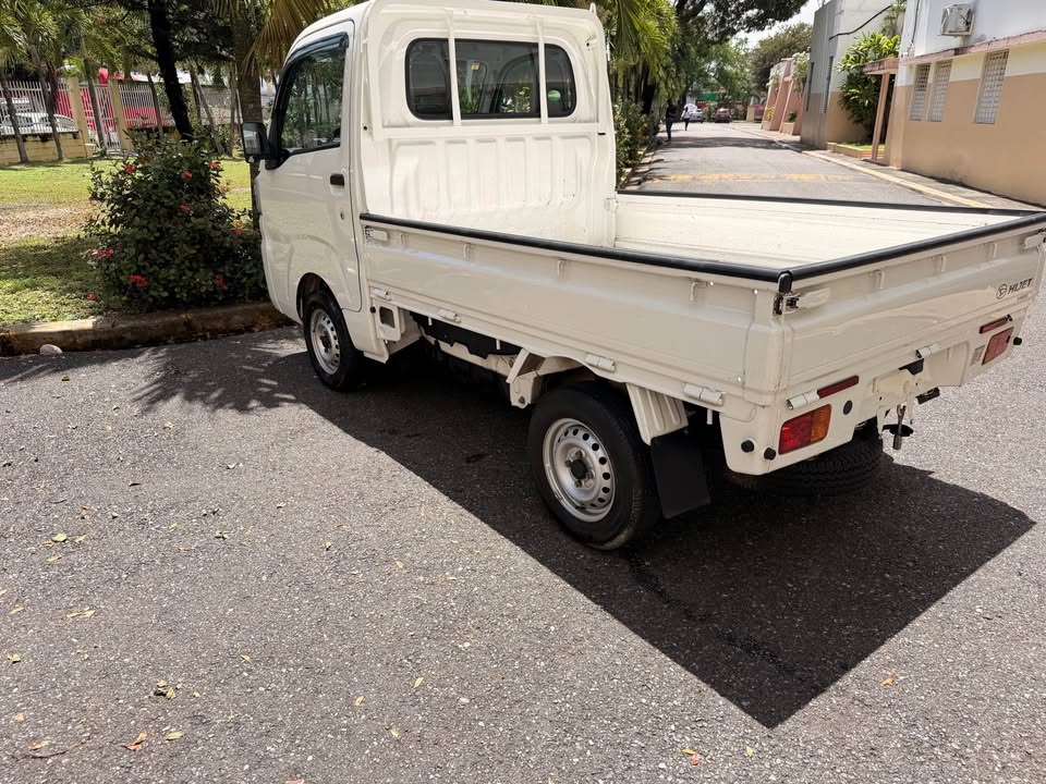 DAIHATSU HIJET 2020  4x4  OPTIMAS CONDICIONES MECANICA SIN DETALLES Foto 7316845-9.jpg
