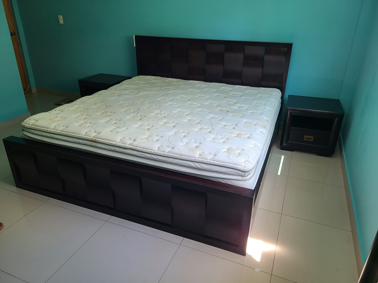 JUEGO DE HABITACIóN KING SIZE USADO Y EN MUY BUEN ESTADO Foto 7316859-6.jpg