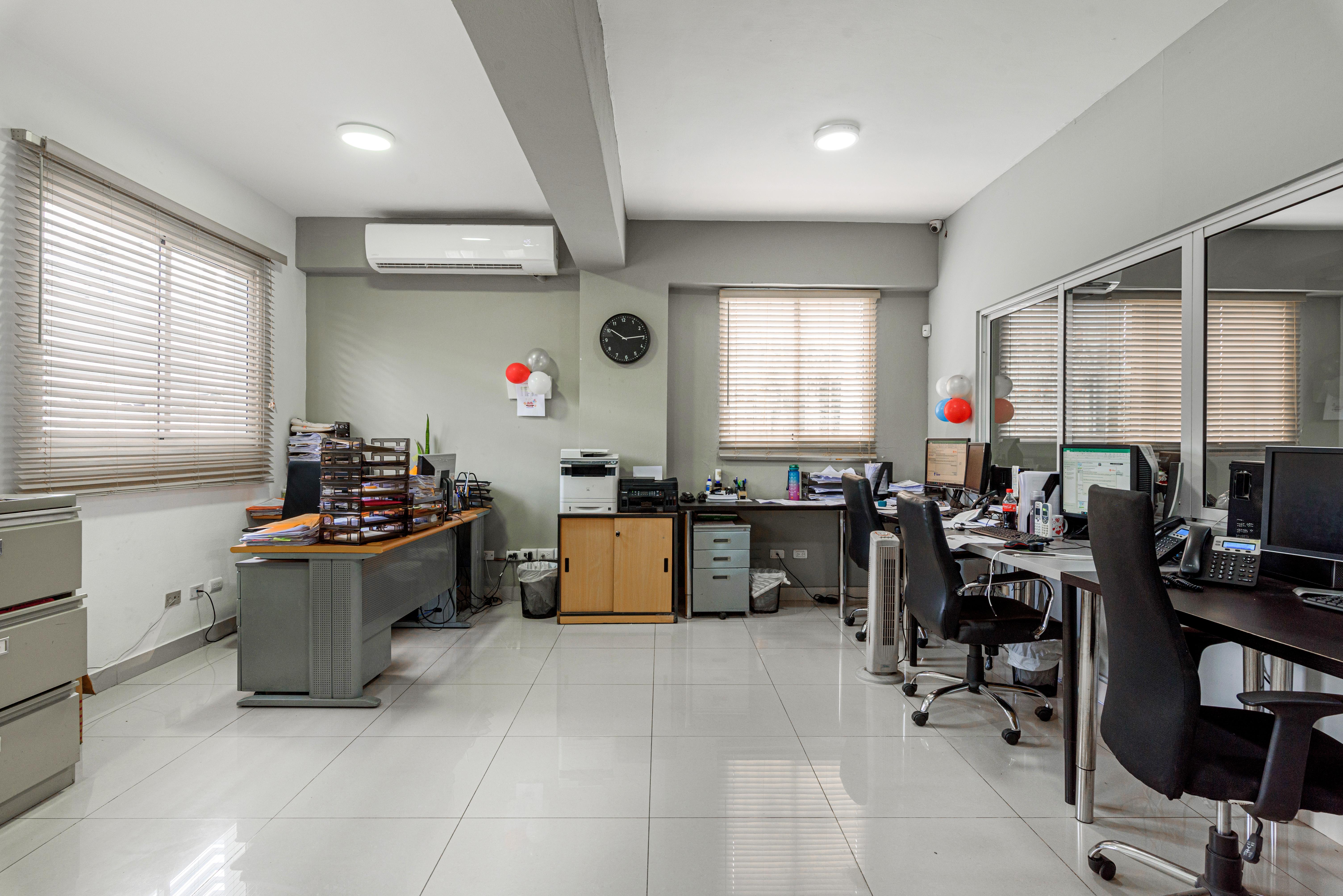 EDIFICIO COMERCIAL EN VENTA -ALQUILER EN VILLA JUANA SANTO DOMINGO  Foto 7316863-13.jpg