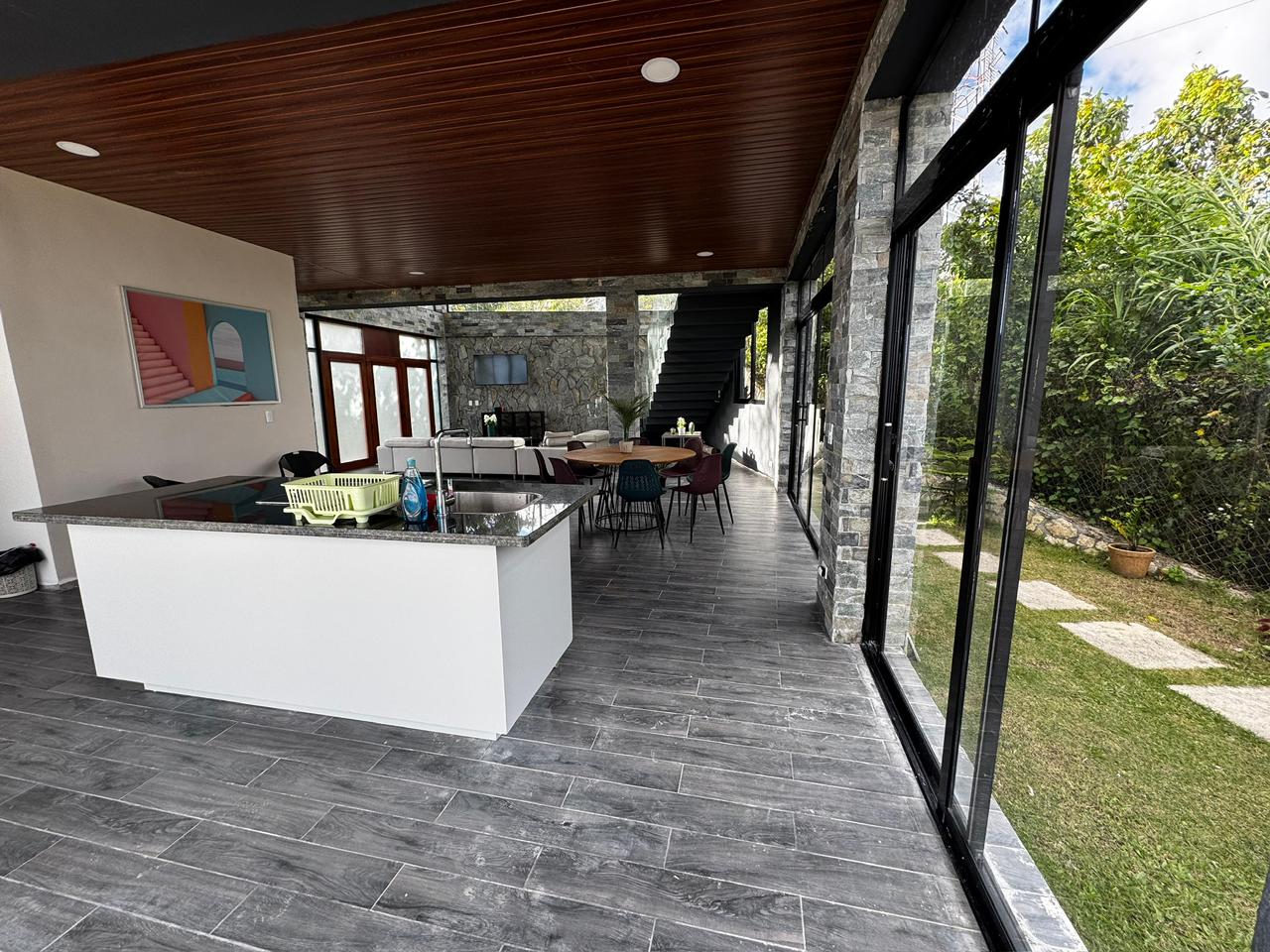 Venta de Espectacular Villa La Colonia San Cristobal Foto 7317001-12.jpg