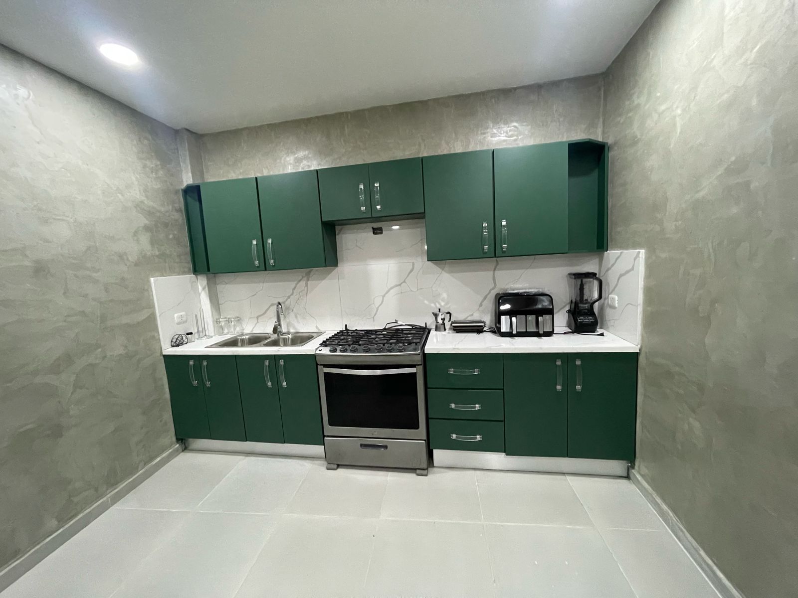 Venta de Espectacular Villa La Colonia San Cristobal Foto 7317001-8.jpg
