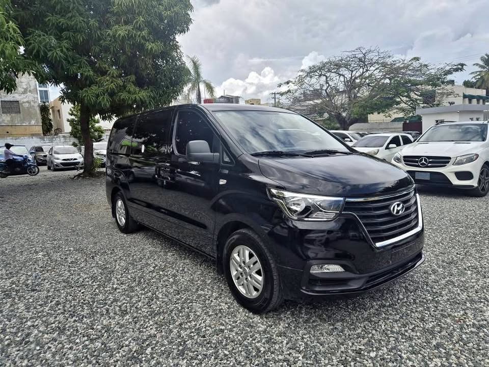 Hyundai starex 2020 en Peravia Foto 7317019-3.jpg