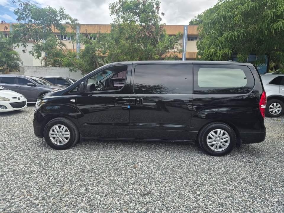 Hyundai starex 2020 en Peravia Foto 7317019-6.jpg