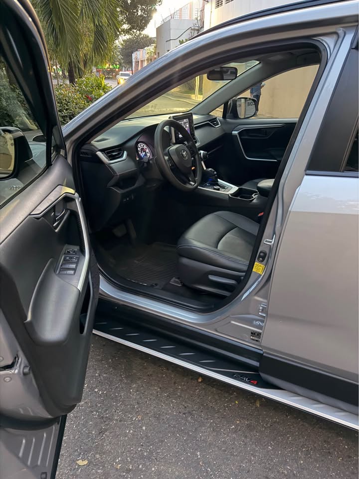 TOYOTA RAV4 LE PLUS 2021  4x4  EXCELENTE CONDICIONES POCAS MILLAS  IMP Foto 7317030-5.jpg