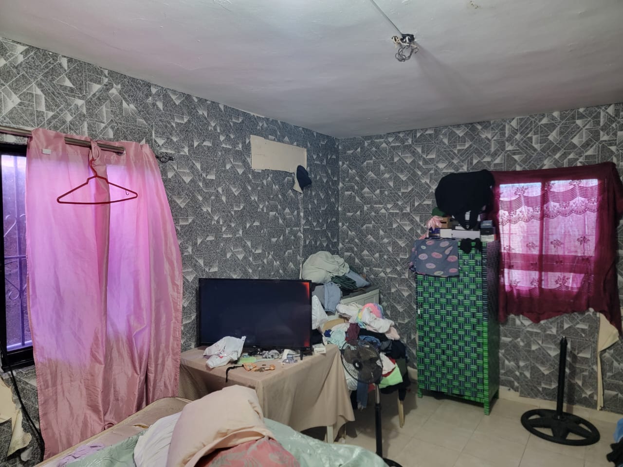 VENDO PEQUEÑO EDIFICIO DE 2 NIVELES POSEE 3 APARTAMENTOS Y UN LOCAL. S Foto 7317033-5.jpg