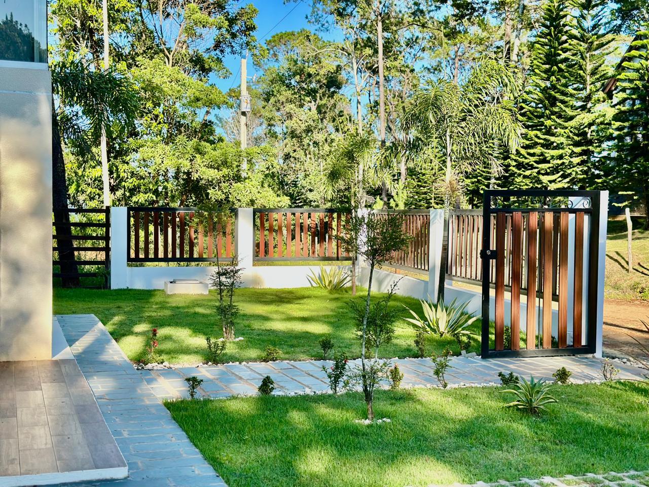 Move-In Ready Villa for Sale in Jarabacoa Foto 7317120-9.jpg