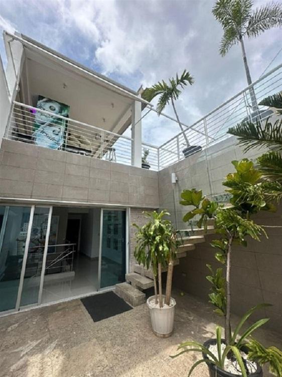 Penthouse en alquiler en Urb. Paraíso de tres habitaciones amueblado 3 Foto 7317123-7.jpg