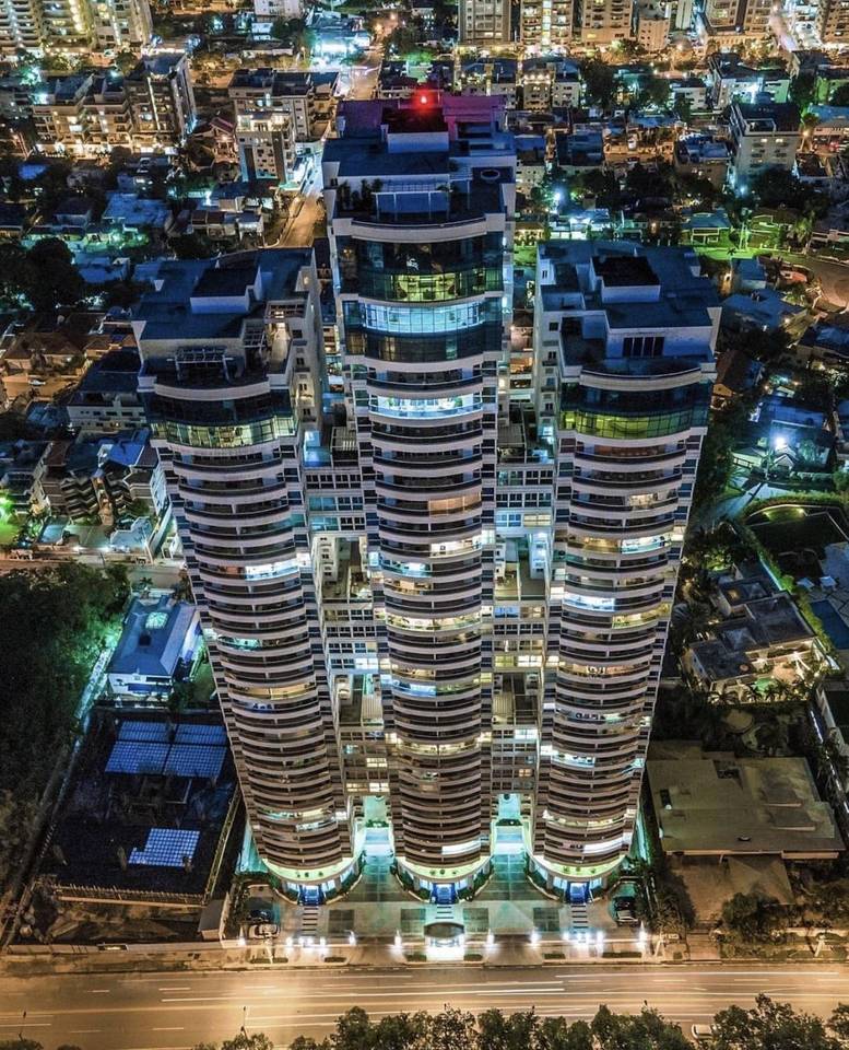 Vendo Apto en Torre MAR AZUL frente Parque Mirador Sur 3 habs. 257 Mts Foto 7317185-2.jpg