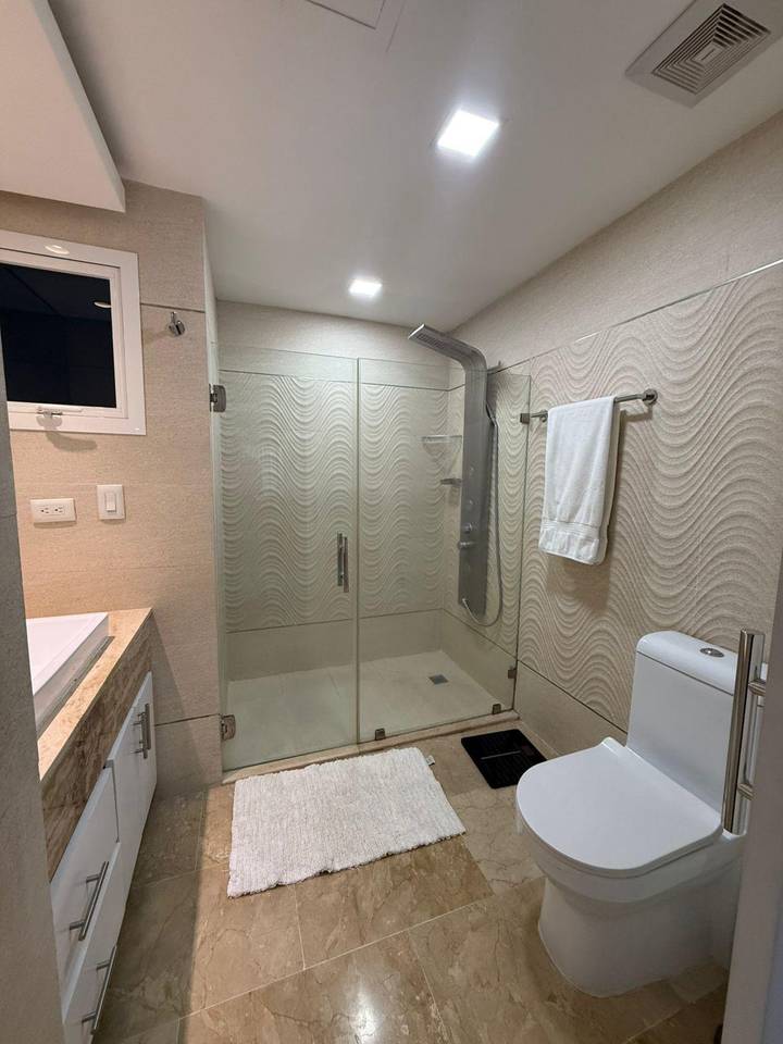Vendo Apto en Torre MAR AZUL frente Parque Mirador Sur 3 habs. 257 Mts Foto 7317185-7.jpg