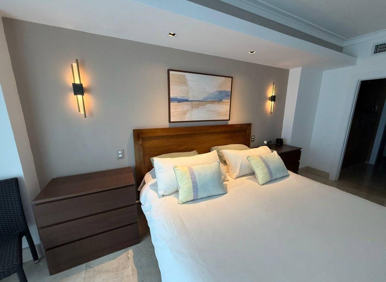 Vendo Apto en Torre MAR AZUL frente Parque Mirador Sur 3 habs. 257 Mts Foto 7317185-8.jpg