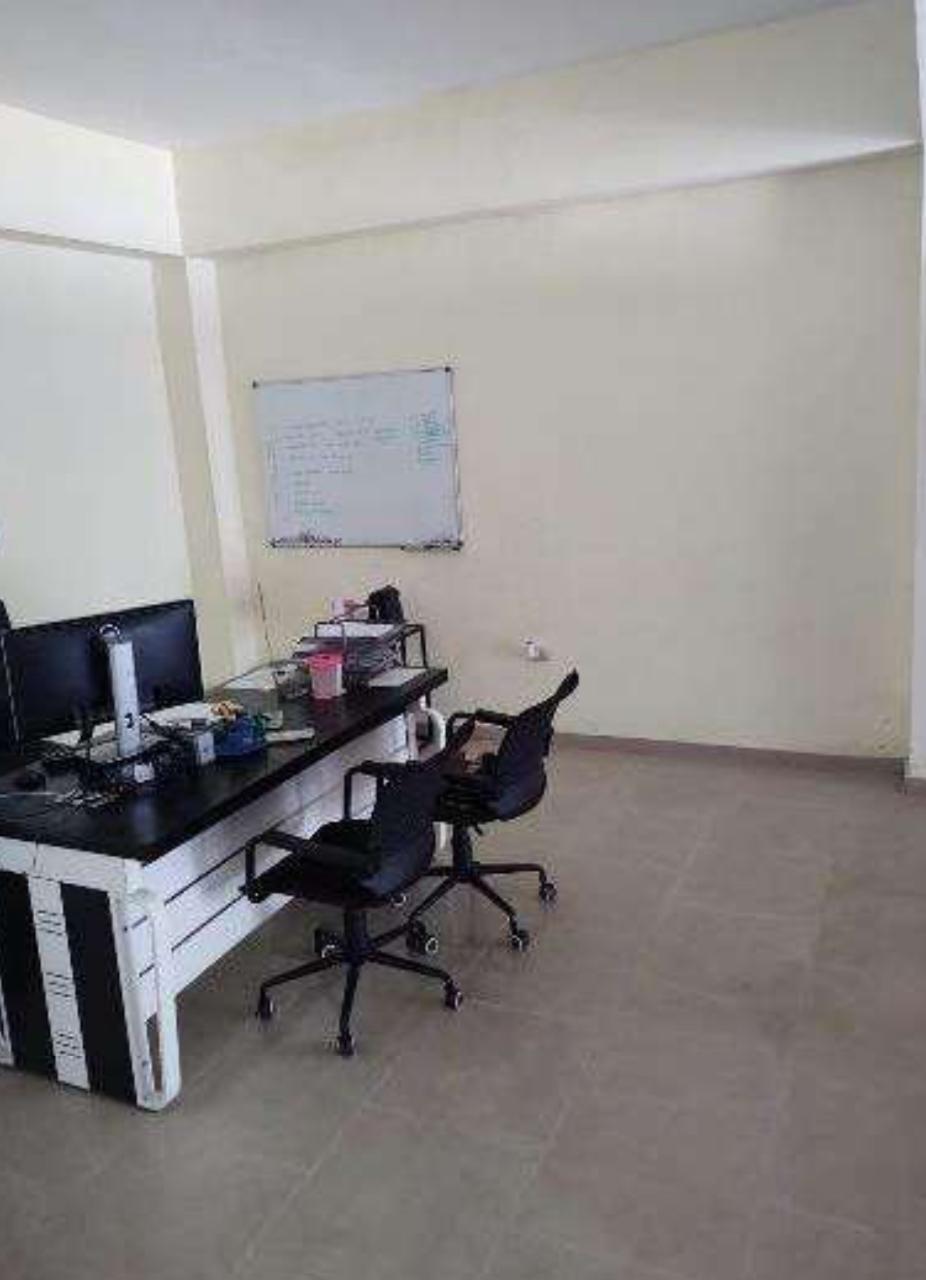 Vendo Local Comercial de 485 Mts.2 en Av. Estados Unidos BAVARO por de Foto 7317631-4.jpg