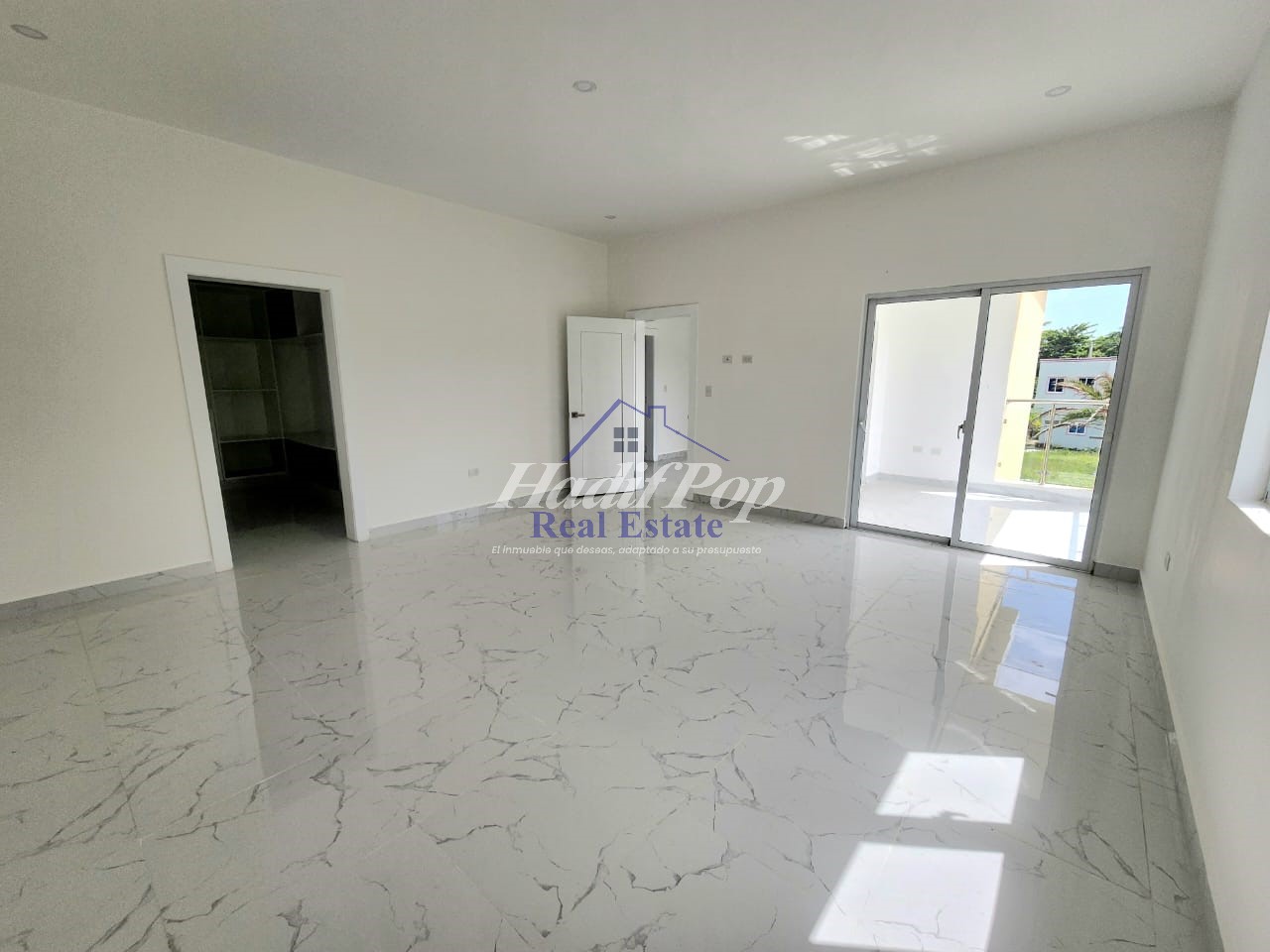 Villa en venta  Foto 7317776-4.jpg