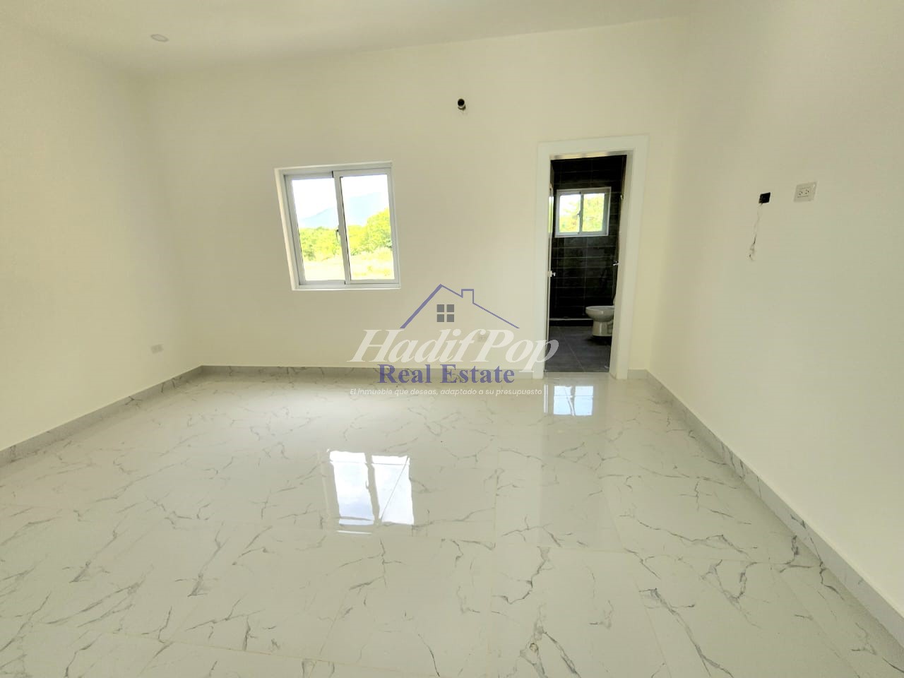 Villa en venta  Foto 7317776-7.jpg