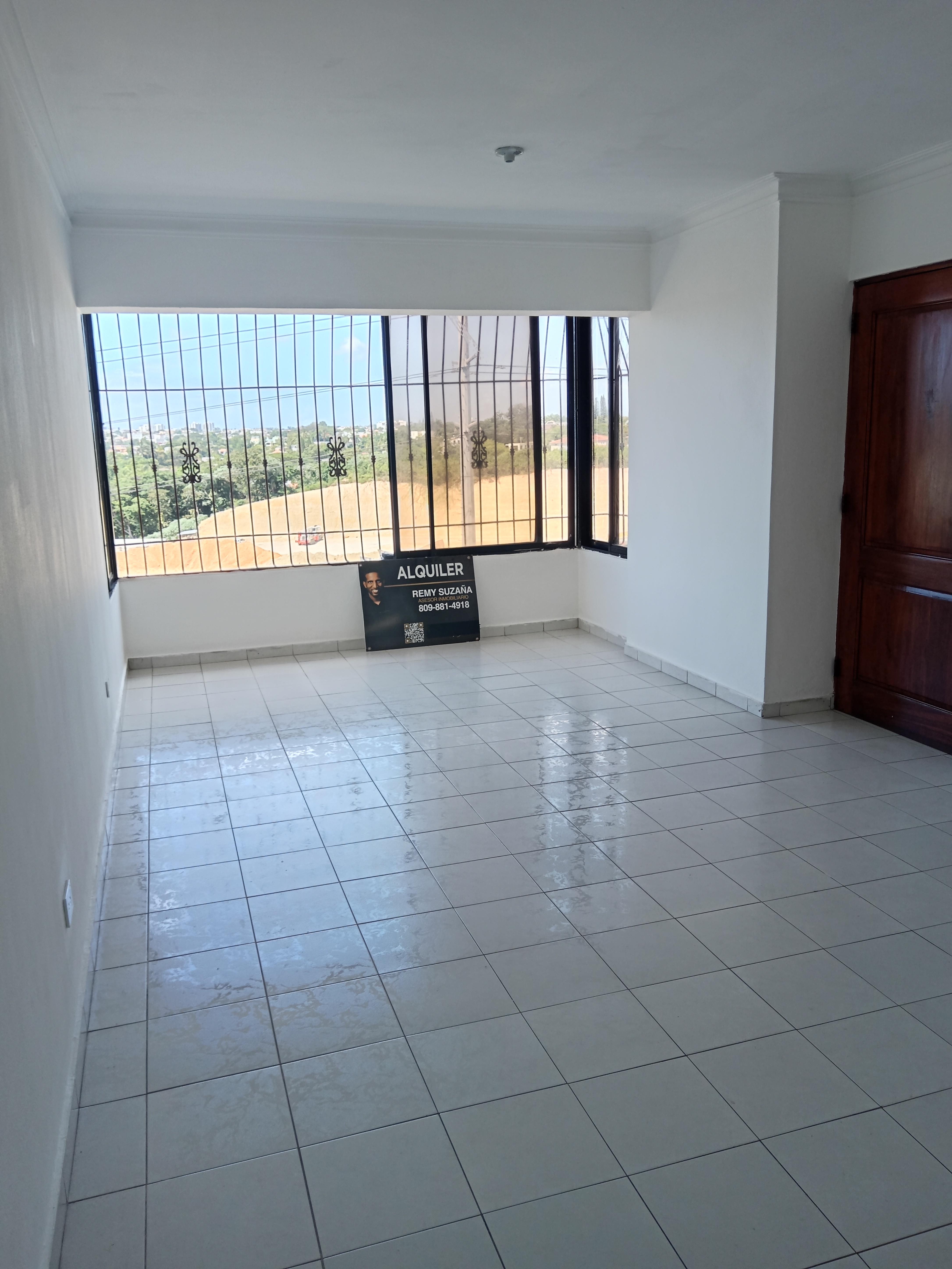 RENTO APARTAMENTO CERCANO AL COLEGIO SEK ARROYO HONDO 3ER PISO Foto 7317794-1.jpg