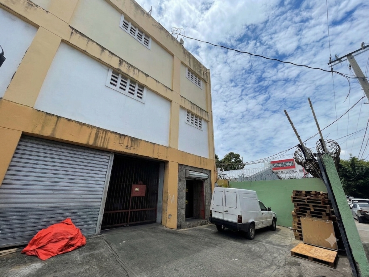 Edificio Comercial en Venta o Alquiler Ensanche Kennedy Foto 7317897-8.jpg