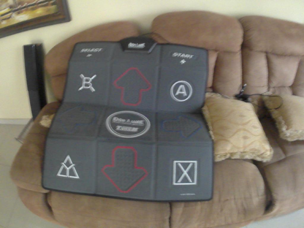 Vendo Pad DDR Dance Dance Revolution Foto 7317984-1.jpg