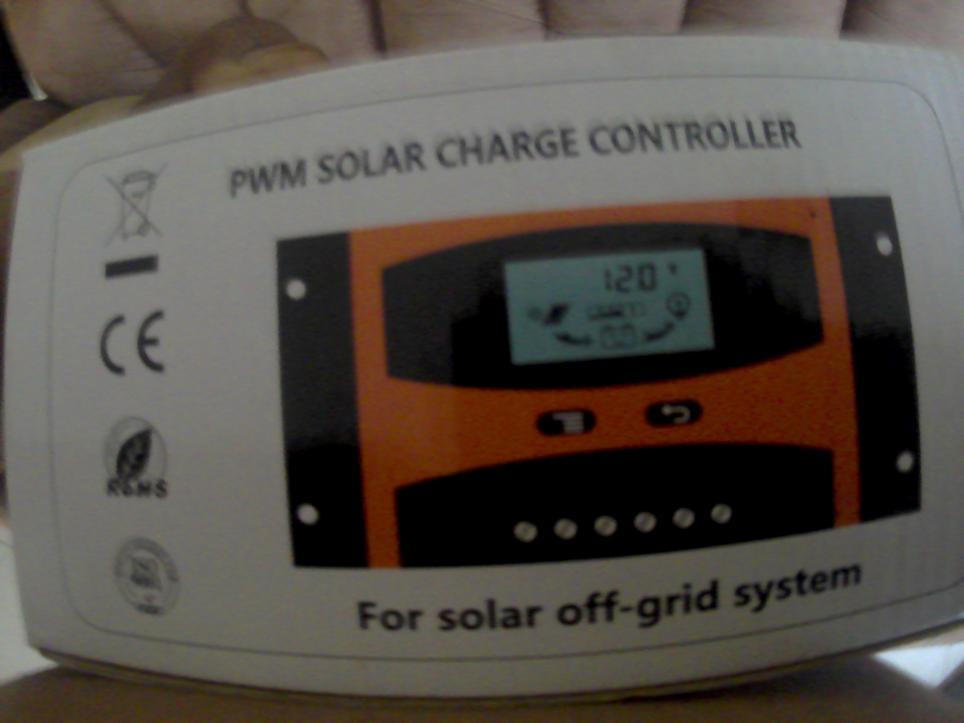 Vendo Controlador Solar PWM 30Amp Foto 7317988-2.jpg