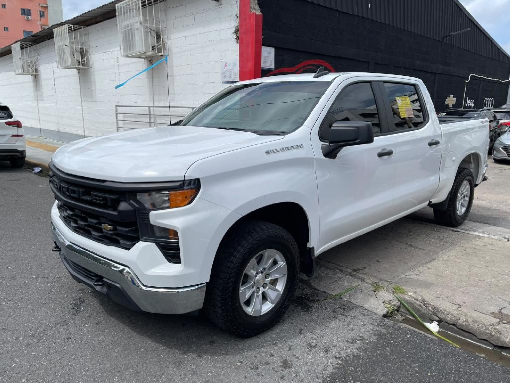  SE VENDE Camioneta de trabajo Chevrolet Silverado 1500 2022 Foto 7318003-1.jpg