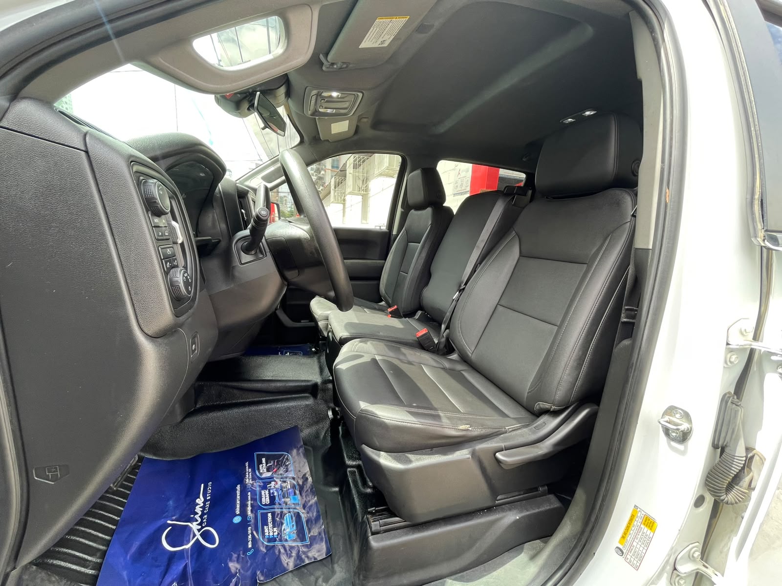  SE VENDE Camioneta de trabajo Chevrolet Silverado 1500 2022 Foto 7318003-3.jpg