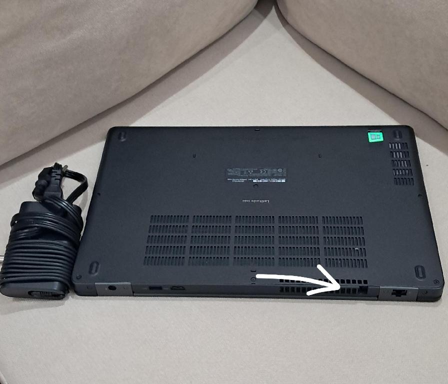 Laptop Dell E5580 12GB 276GB Solido SSD i5 2.6Ghz Foto 7318052-2.jpg