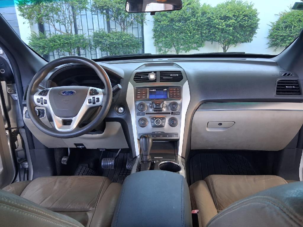 Ford Explorer XL 2013 Foto 7318083-7.jpg