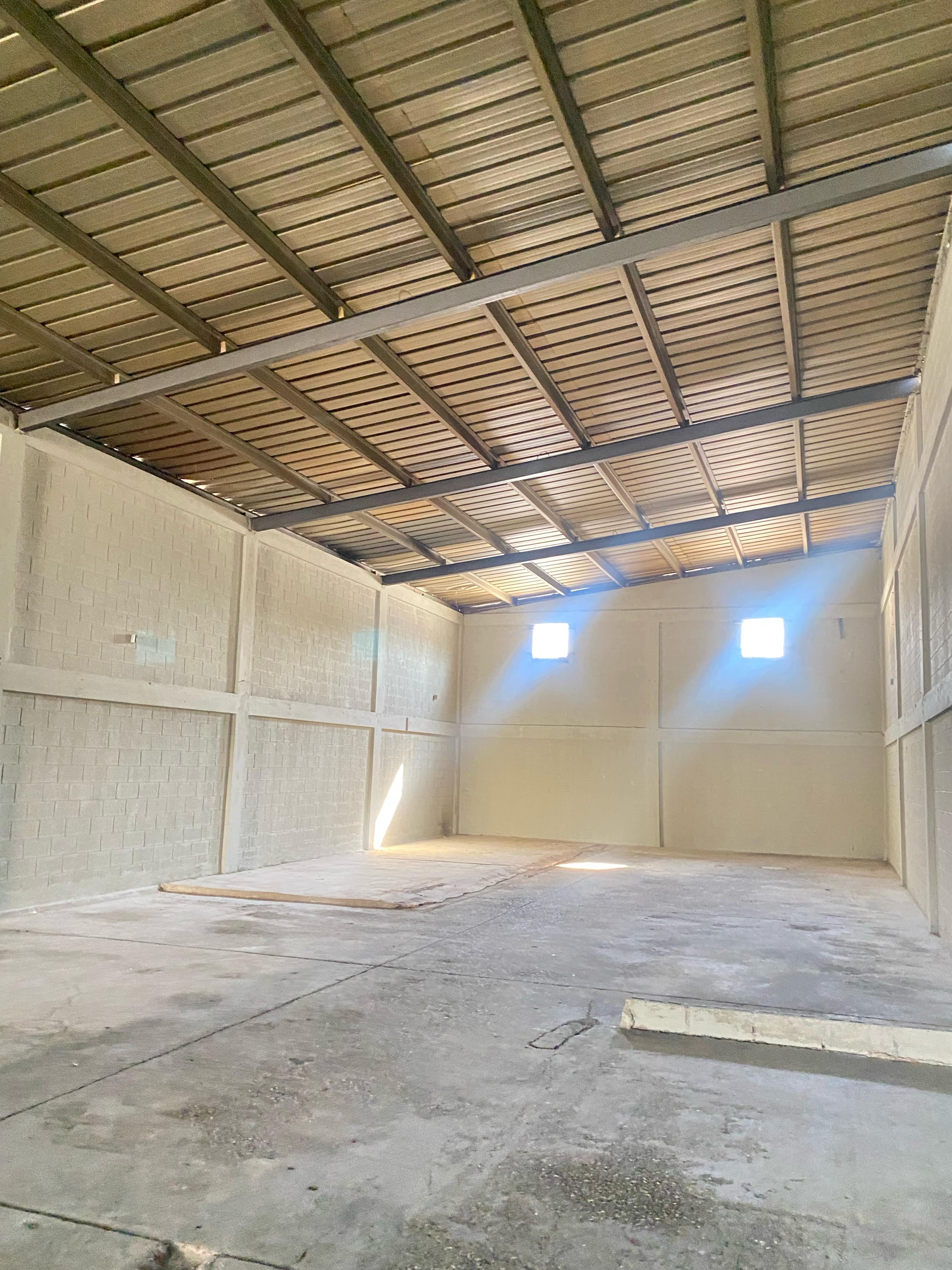 Nave Comercial en Alquiler  Villa Consuelo Santo Domingo Este Foto 7318132-12.jpg
