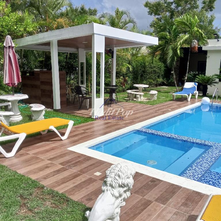 VILLA EN RENTA  Foto 7318144-1.jpg