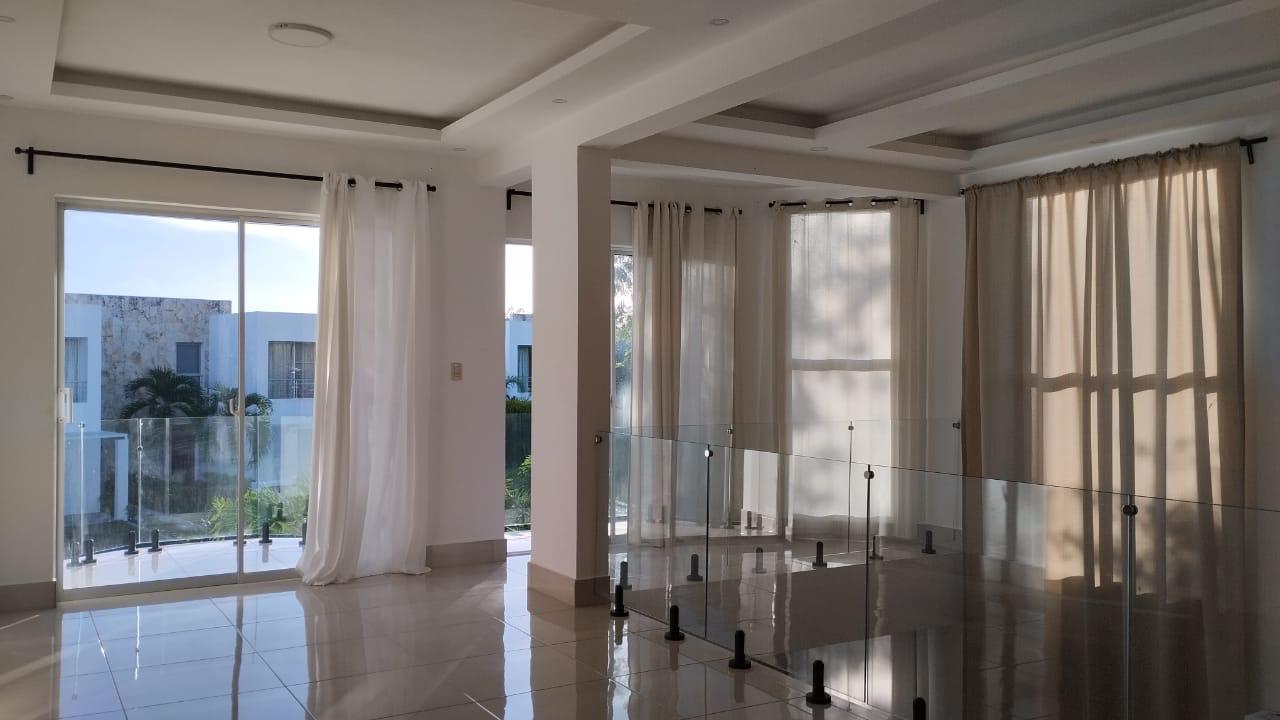 Villas en Venta en Playa Nueva Romana. Foto 7318200-2.jpg