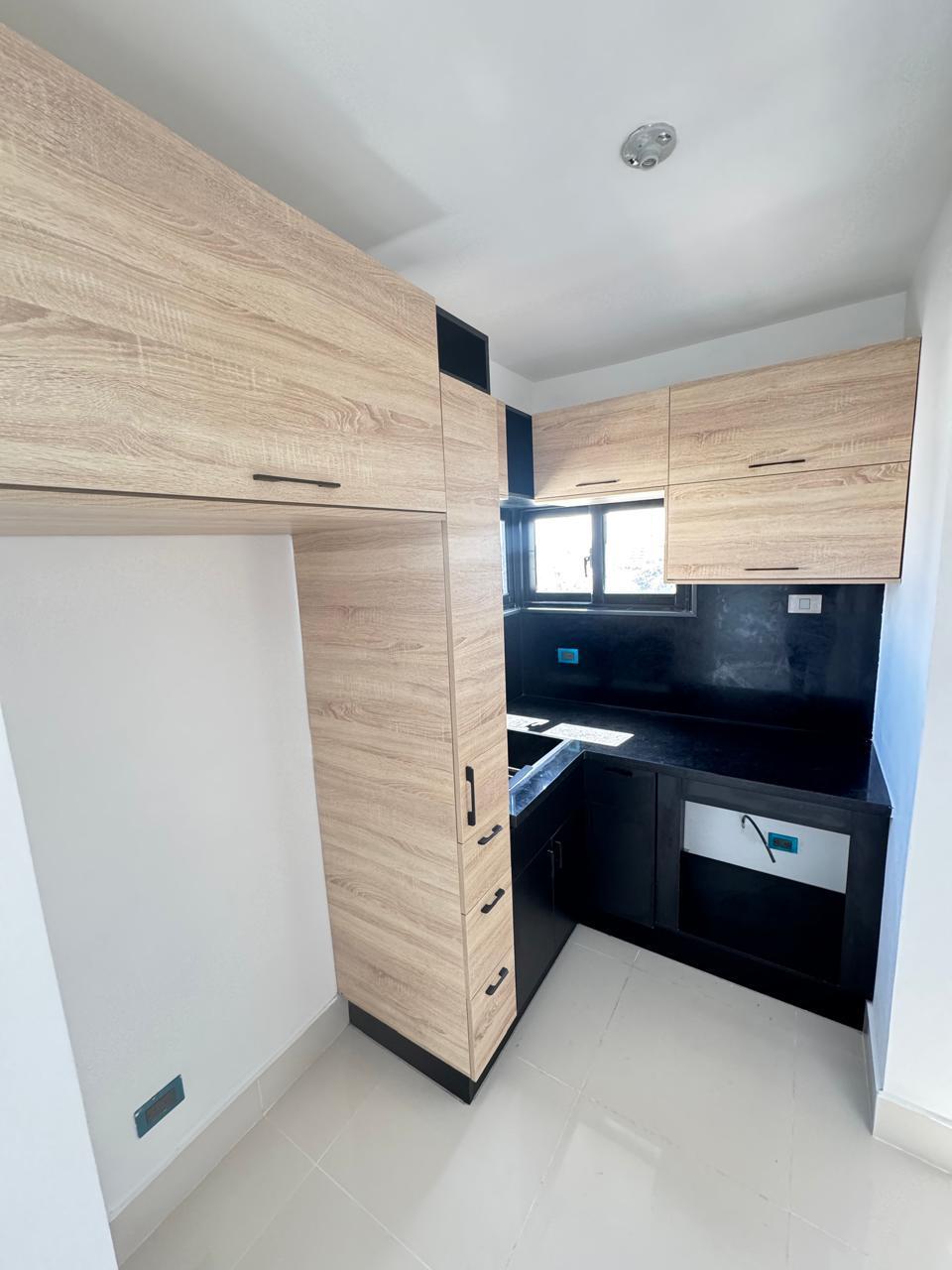 Apartamento en Venta en el Ensanche Naco. Foto 7318225-5.jpg