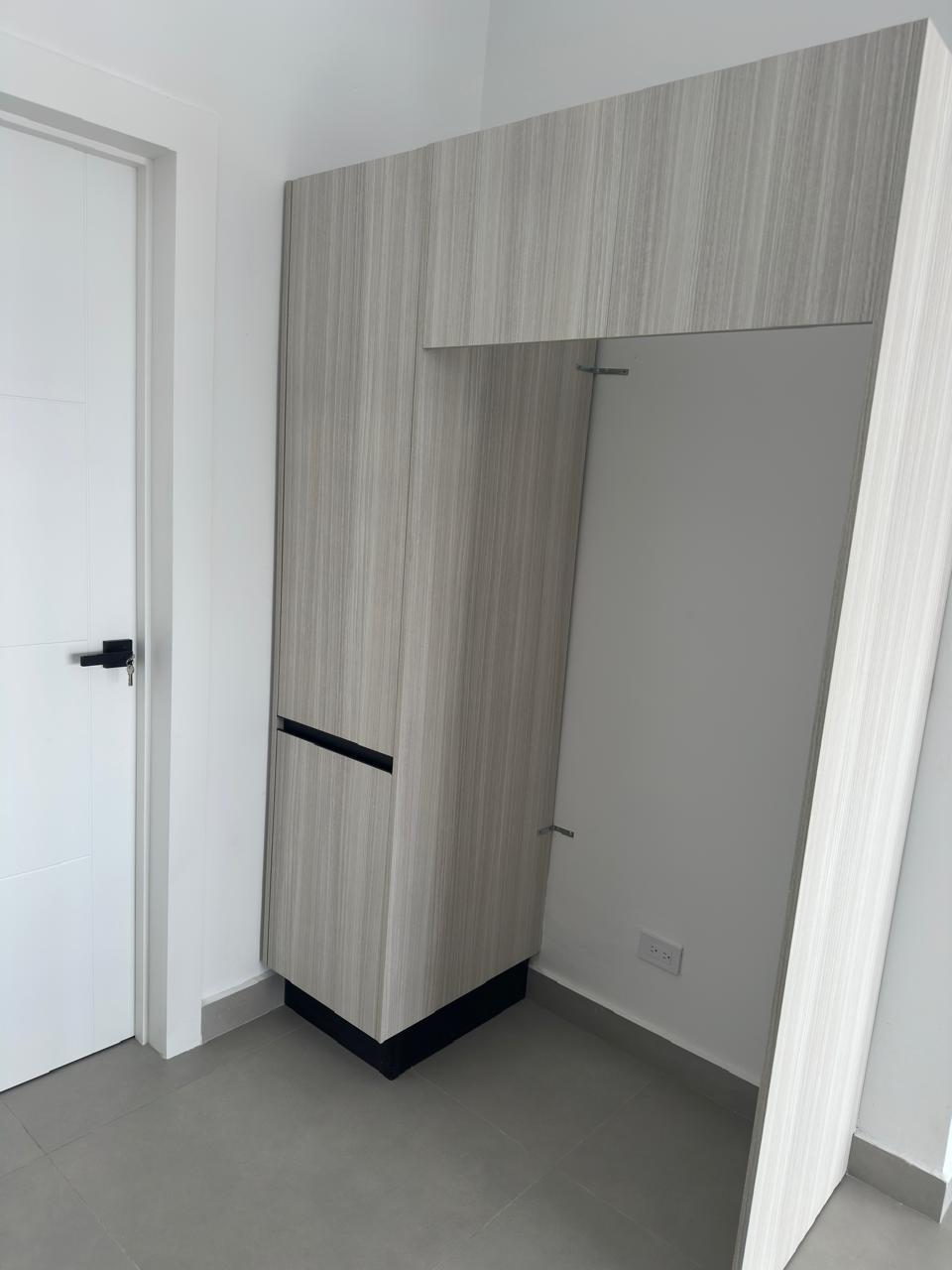 Apartamento en Venta en el Ensanche Naco. Foto 7318226-10.jpg