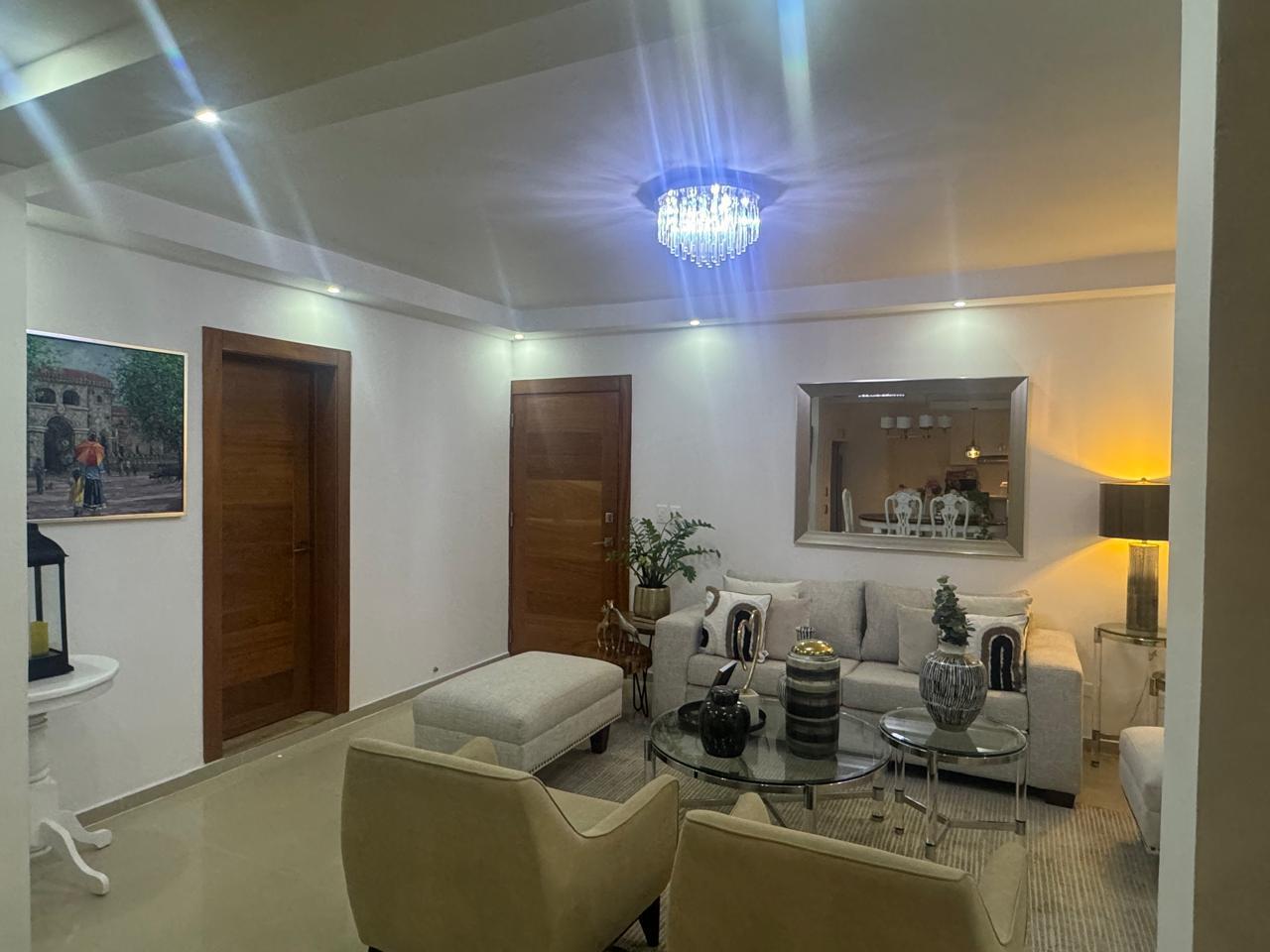 Apartamento en Venta en el Ensanche Ozama. Foto 7318228-2.jpg